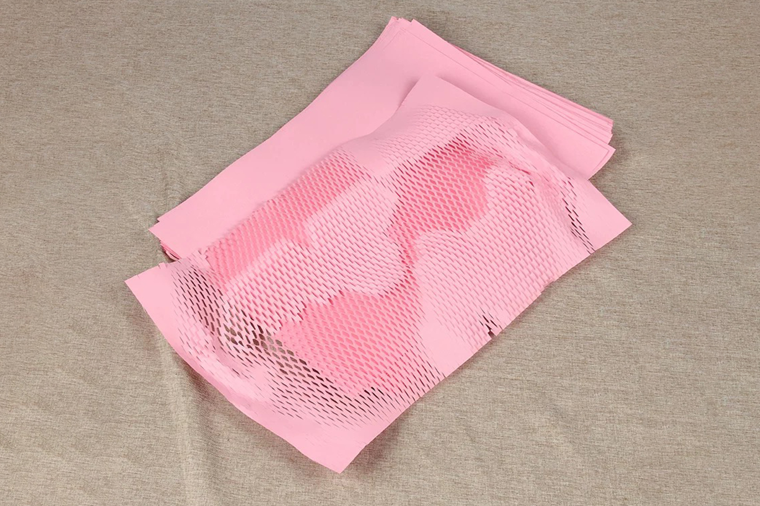 Honeycomb Paper Sheet Cutting Machine Maintenance Guide: Tips for Long-Term Performance